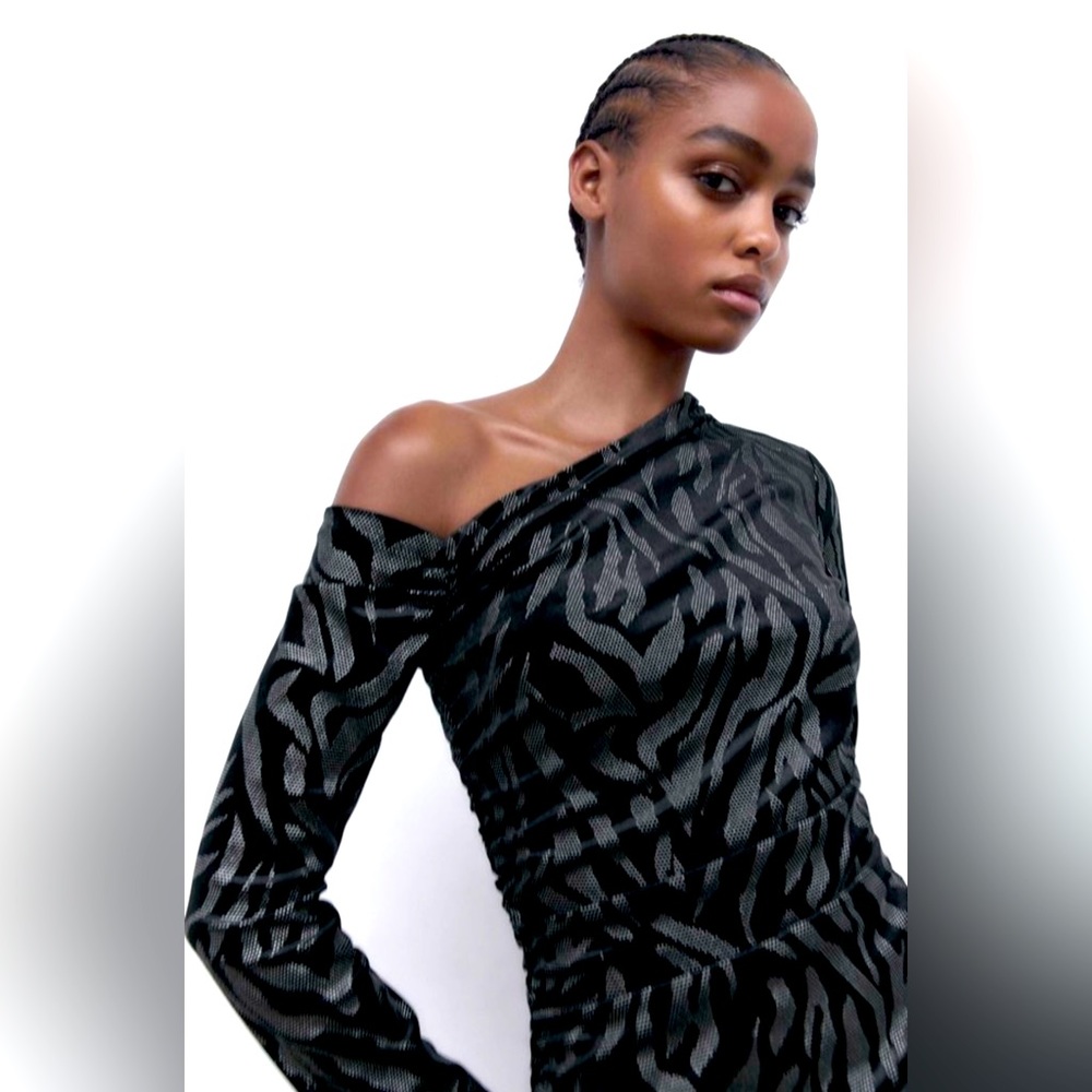 ZARA BLACK & SILVER ONE SHOULDER VELVET MINI DRESS SMALL NWT - Picture 1 of 14
